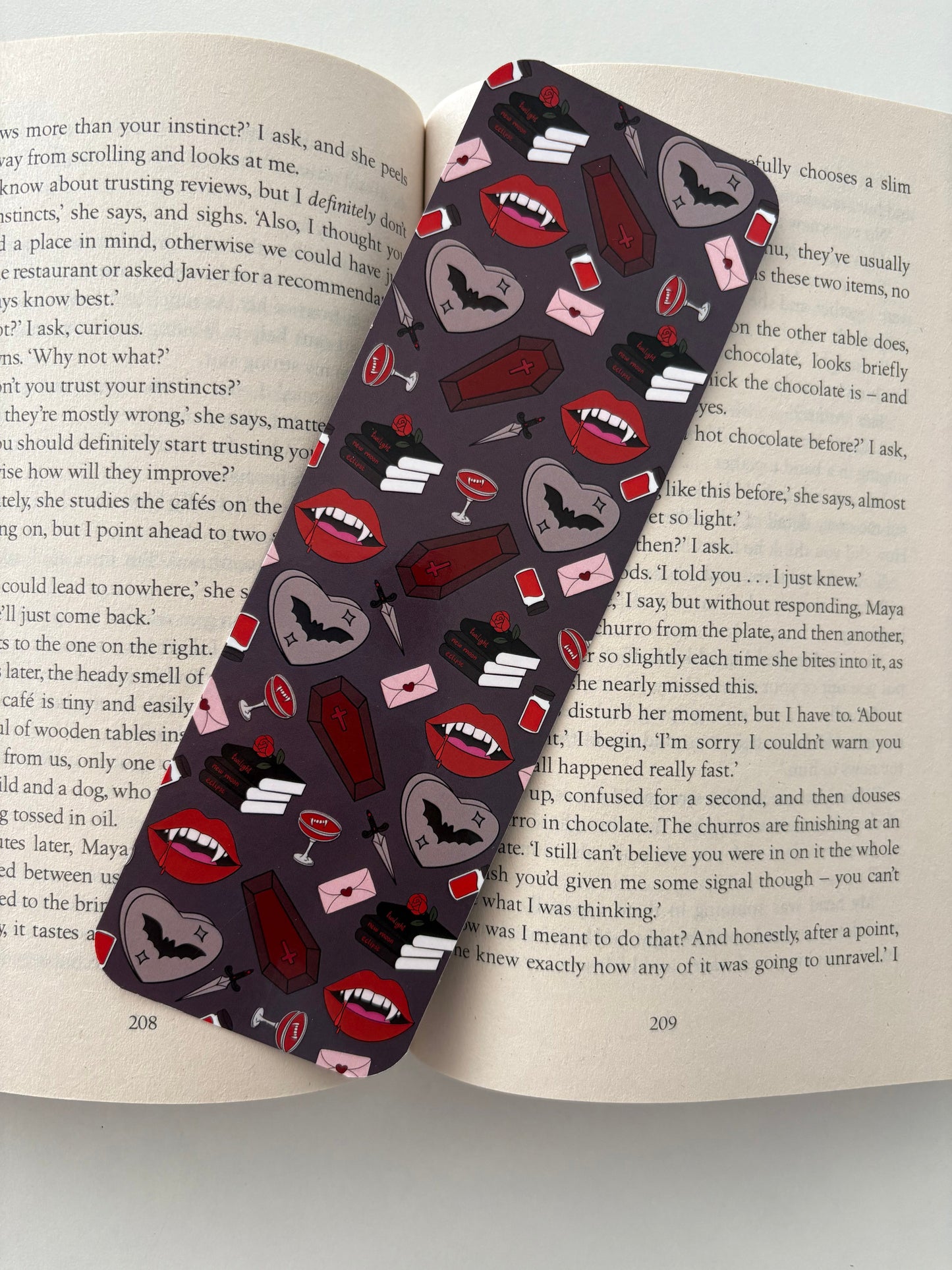 Vampire romance reader bookmark, Vampire bookmark, fangs Bookmark