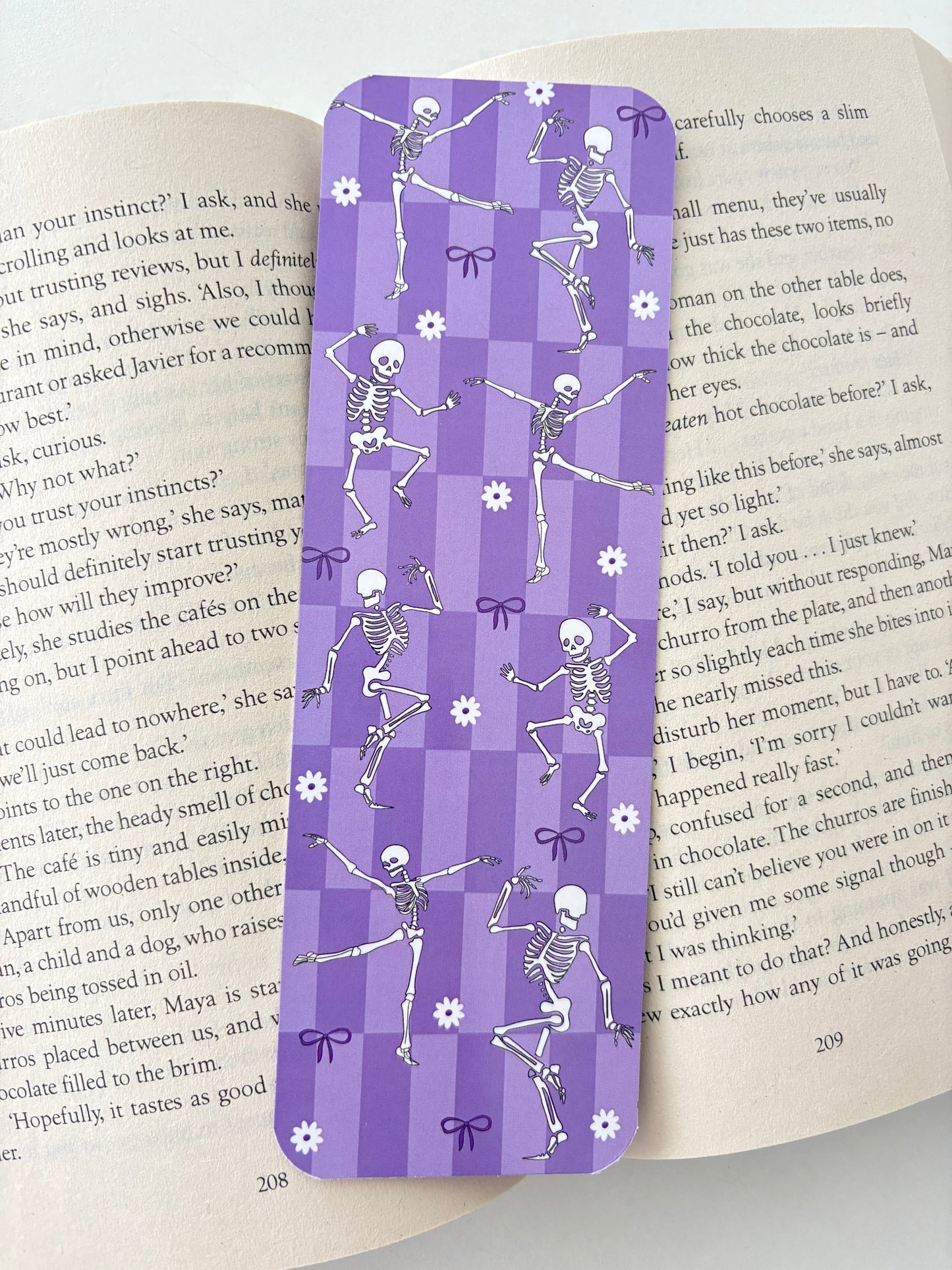 Dancing skeletons bookmark, Gingerbread ghosts bookmark