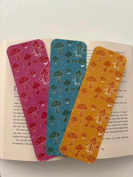 Cottagecore bookmarks (pack of 3)