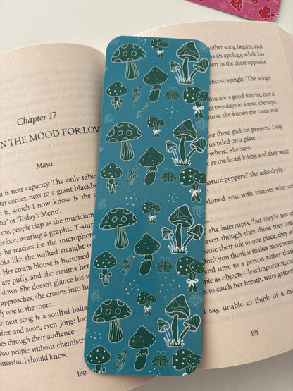 Cottagecore bookmarks (pack of 3)