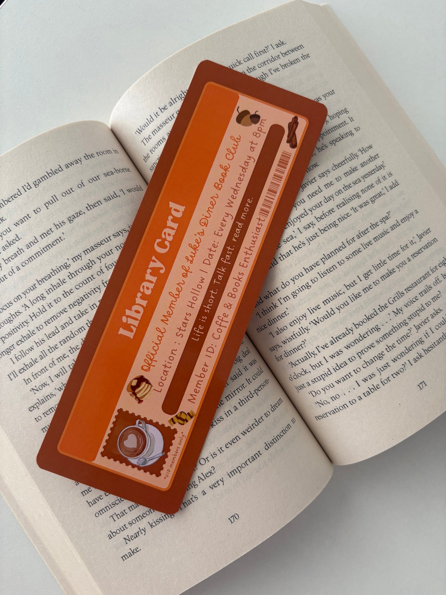 Lúkes dínerclub library card bookmark