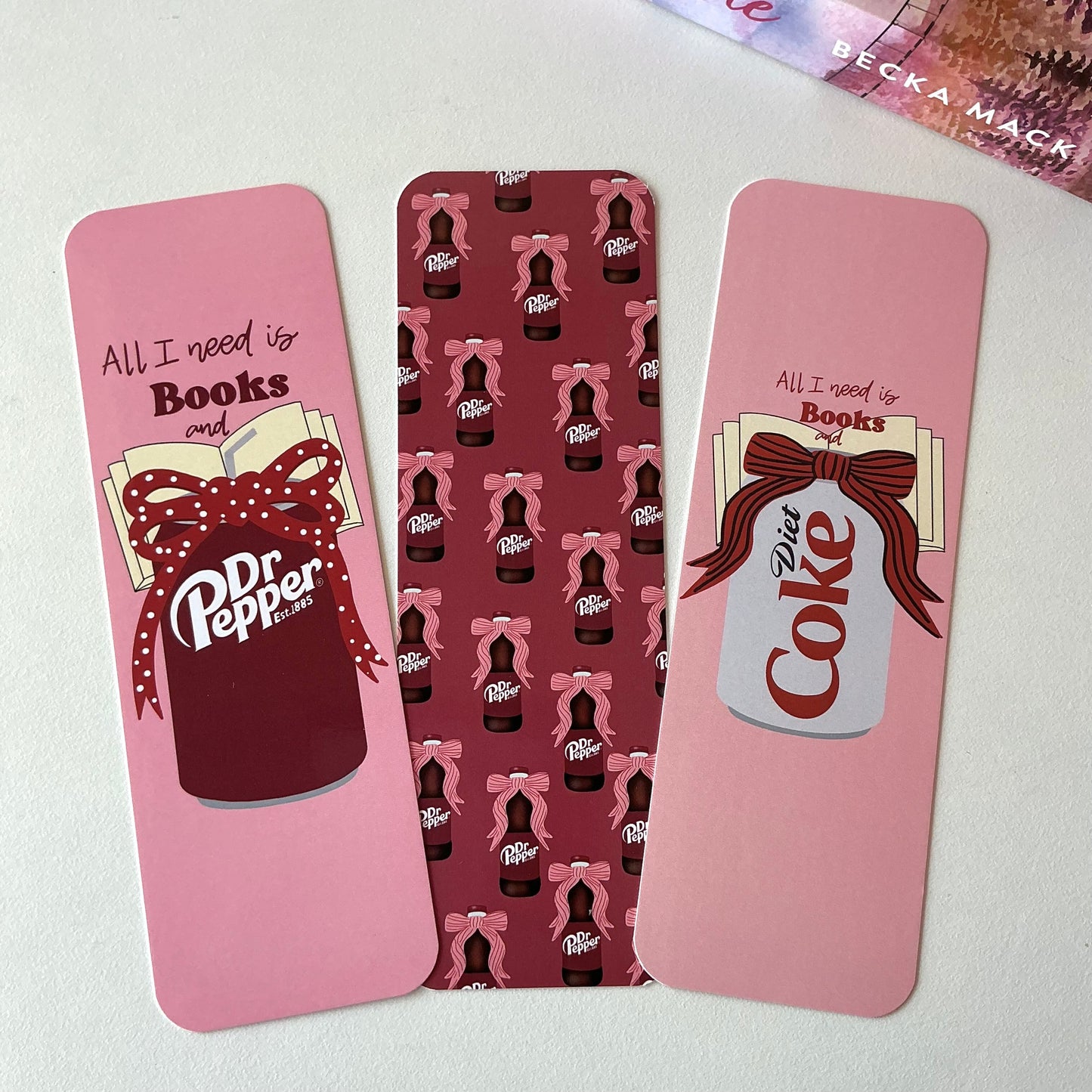All I need is books and dr pépper bookmark, all I need is books and Diet Cóke