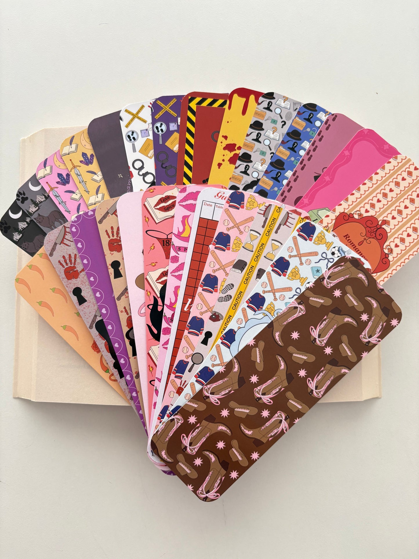 Book lovers Bookmark bundle (pack of 26)