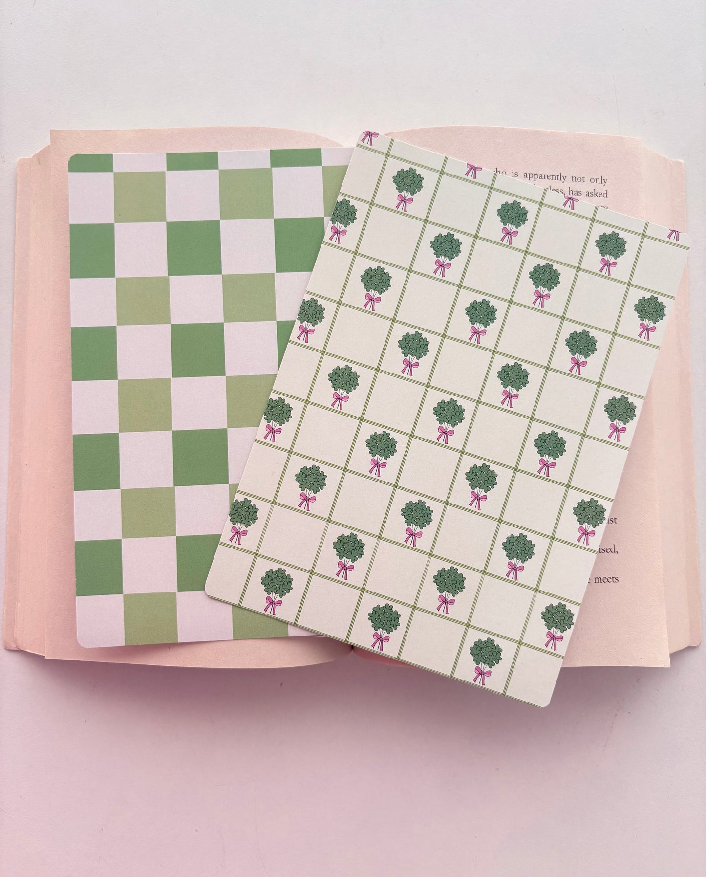Clover kindle Insert, checkered kindle insert