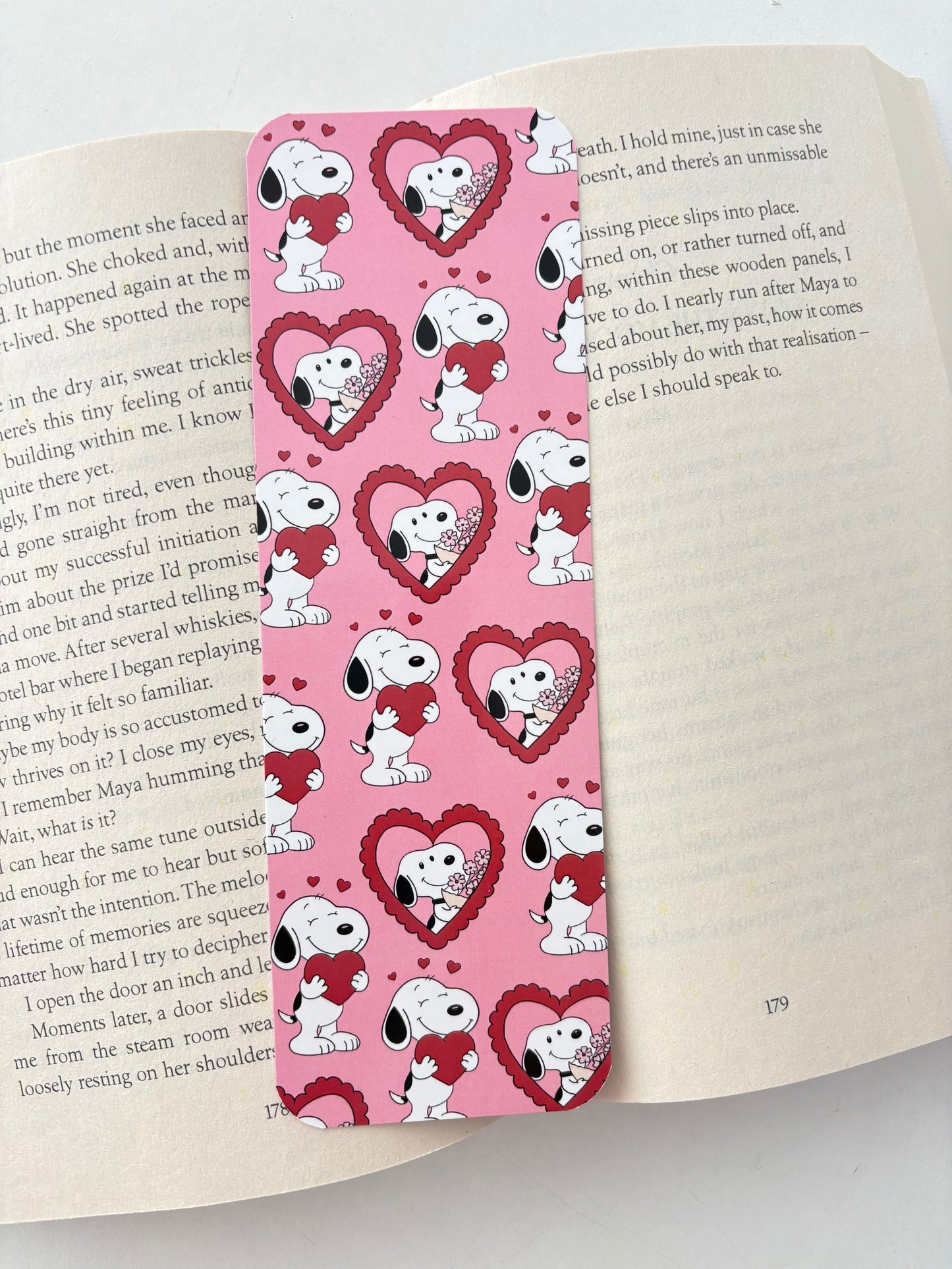 Valentine Snoòpy Bookmark