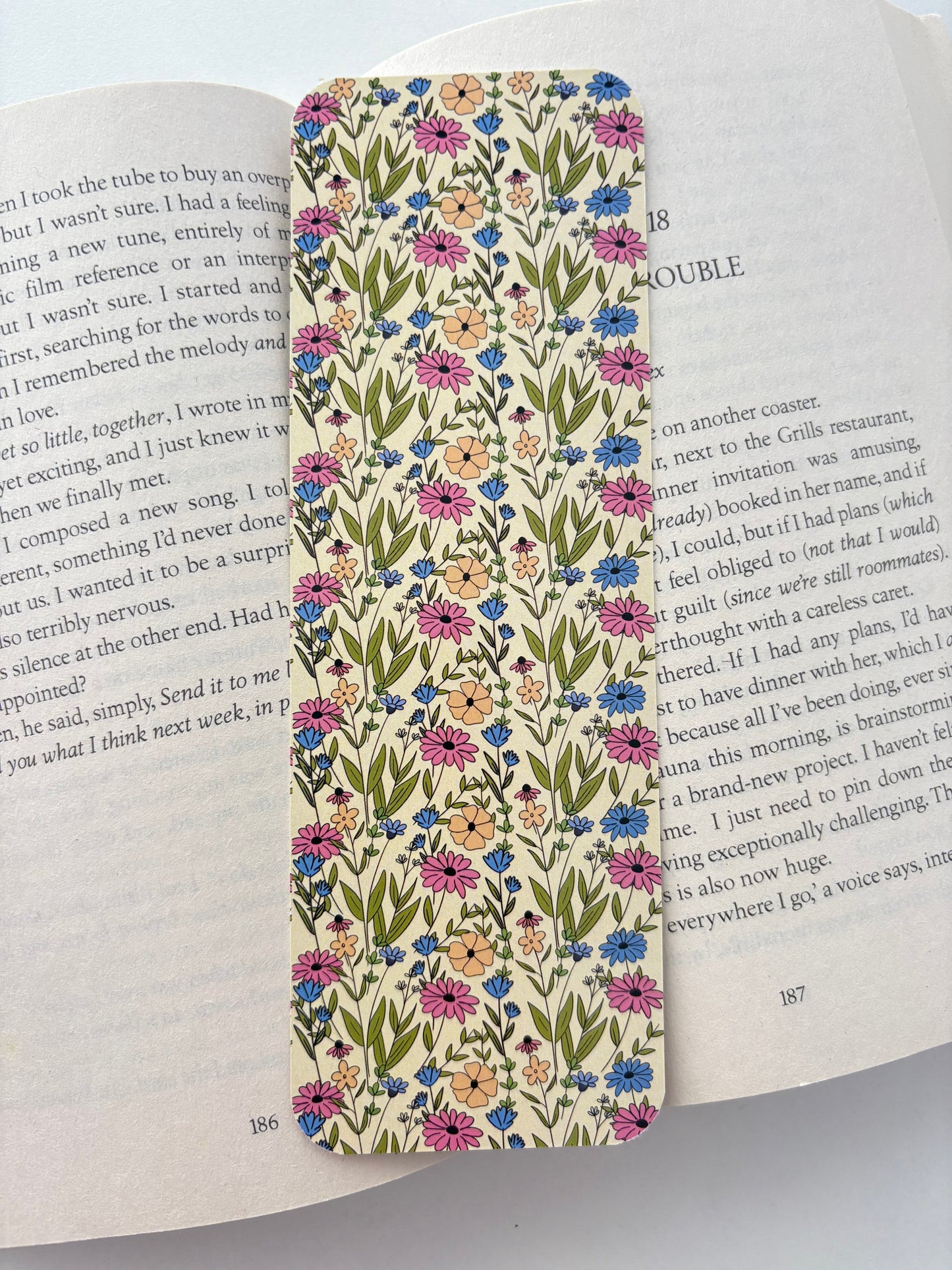 Wildflower pattern bookmark, Flowers & Bows pattern bookmark